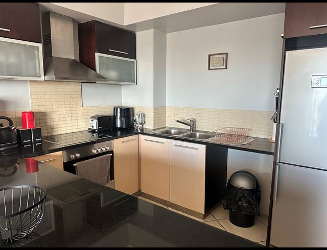 1 BEDROOM APARTMENT FOR SALE IN CAPE TOWN CITY CENTRE
